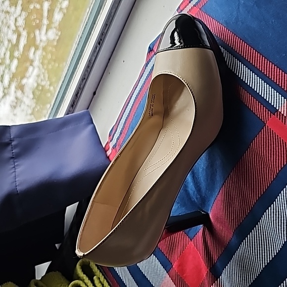 NWOT Tahari shoes - Picture 4 of 8